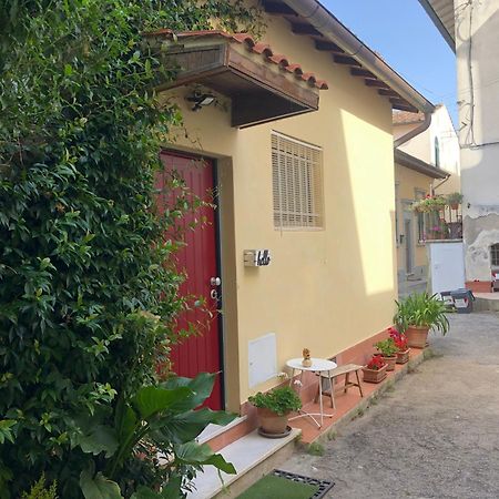 Ferienwohnung Casina Di Nina Livorno Exterior foto