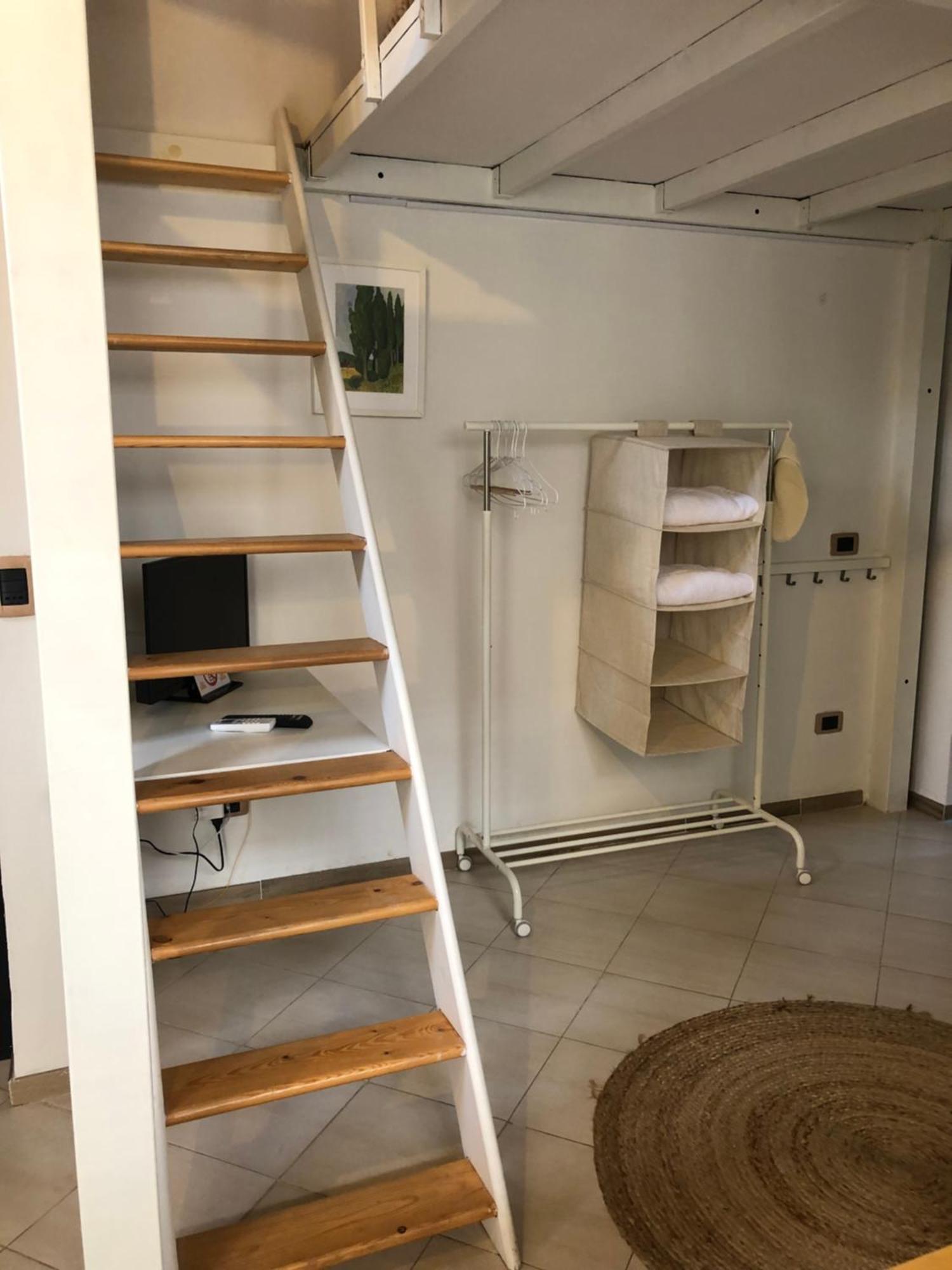 Ferienwohnung Casina Di Nina Livorno Exterior foto